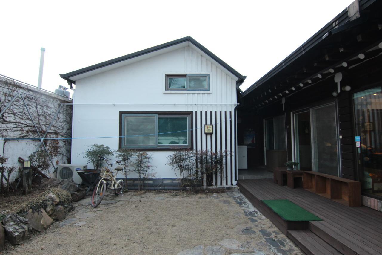 Hotel Eunhaengro 86.2 à Jeonju Extérieur photo