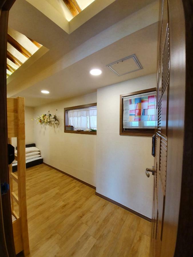 Hotel Eunhaengro 86.2 à Jeonju Extérieur photo